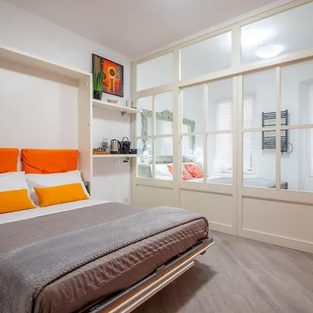 Le Finestre Su Via Veneto Apartmán